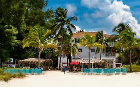 Cedar Cove Resort & Cottages